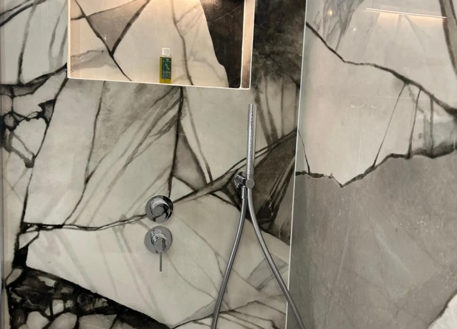 مبيت وإفطار موسان ليه ألبيل Mas Des Alpilles فندق مبيت وإفطار