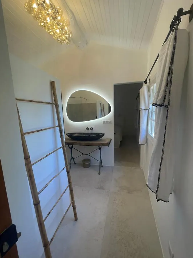 Bed and Breakfast Mas Des Alpilles Maussane-les-Alpilles 0*,  Francia